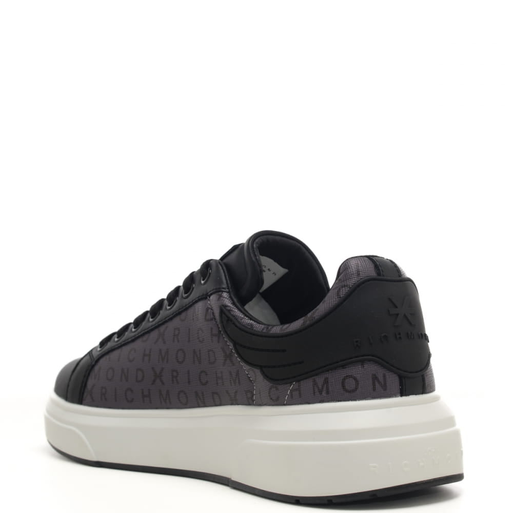 JOHN RICHMOND SNEAKERS IN PELLE NERA CON LOGO ALL-OVER 1755