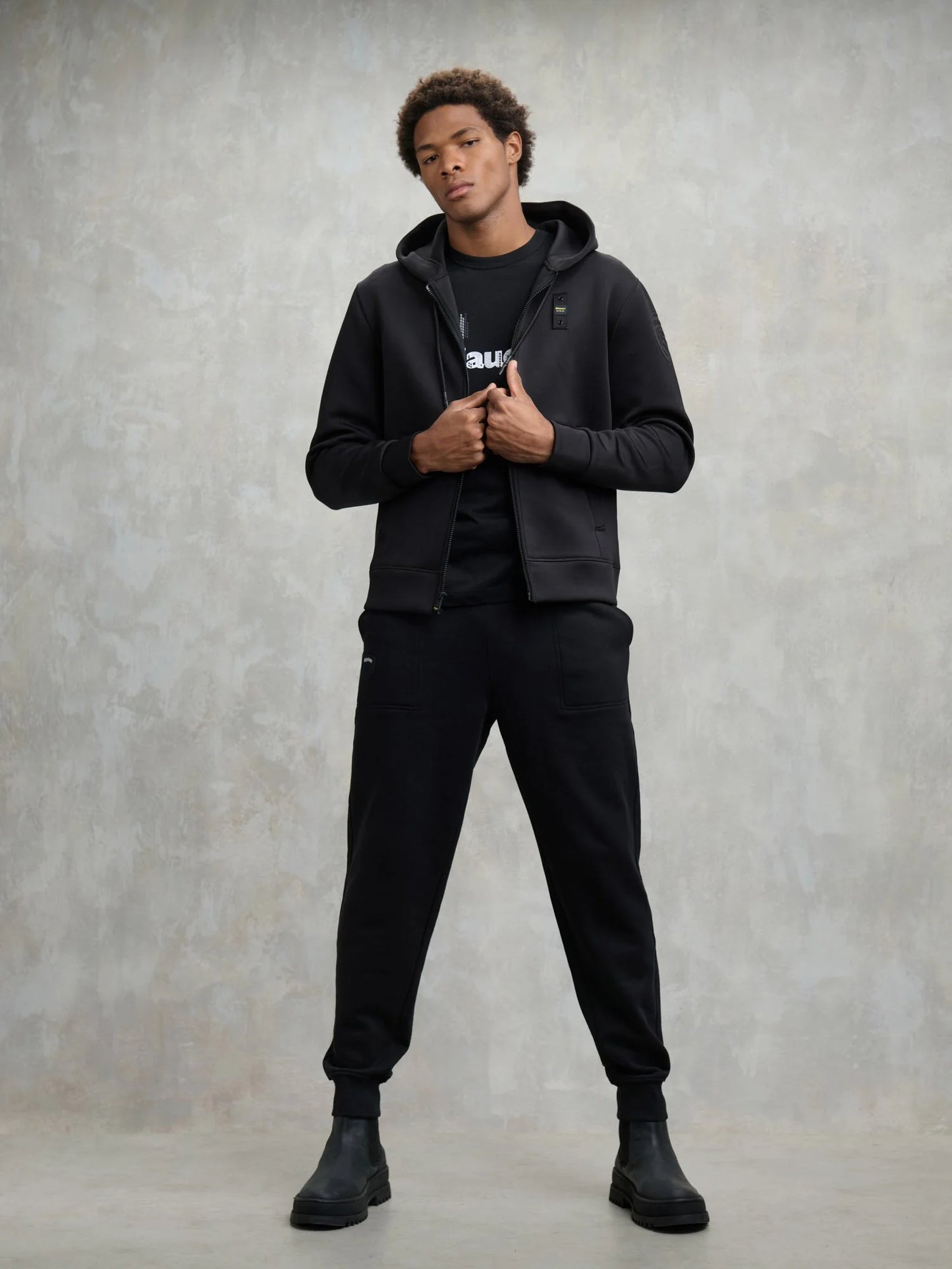 FELPA BLAUER CON CAPUCCIO COLBY 2529