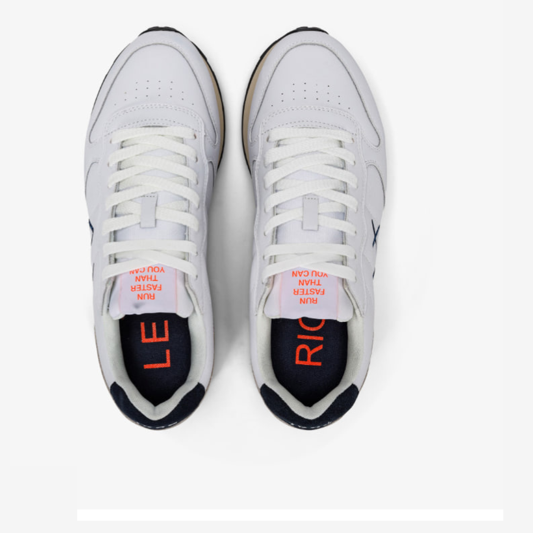 Tom Classico Bianco: Scarpe Bianche senza Tempo