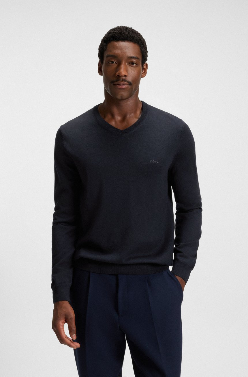 BOSS - MAGLIONE IN LANA VERGINE CON SCOLLO A V E LOGO RICAMATO 2574