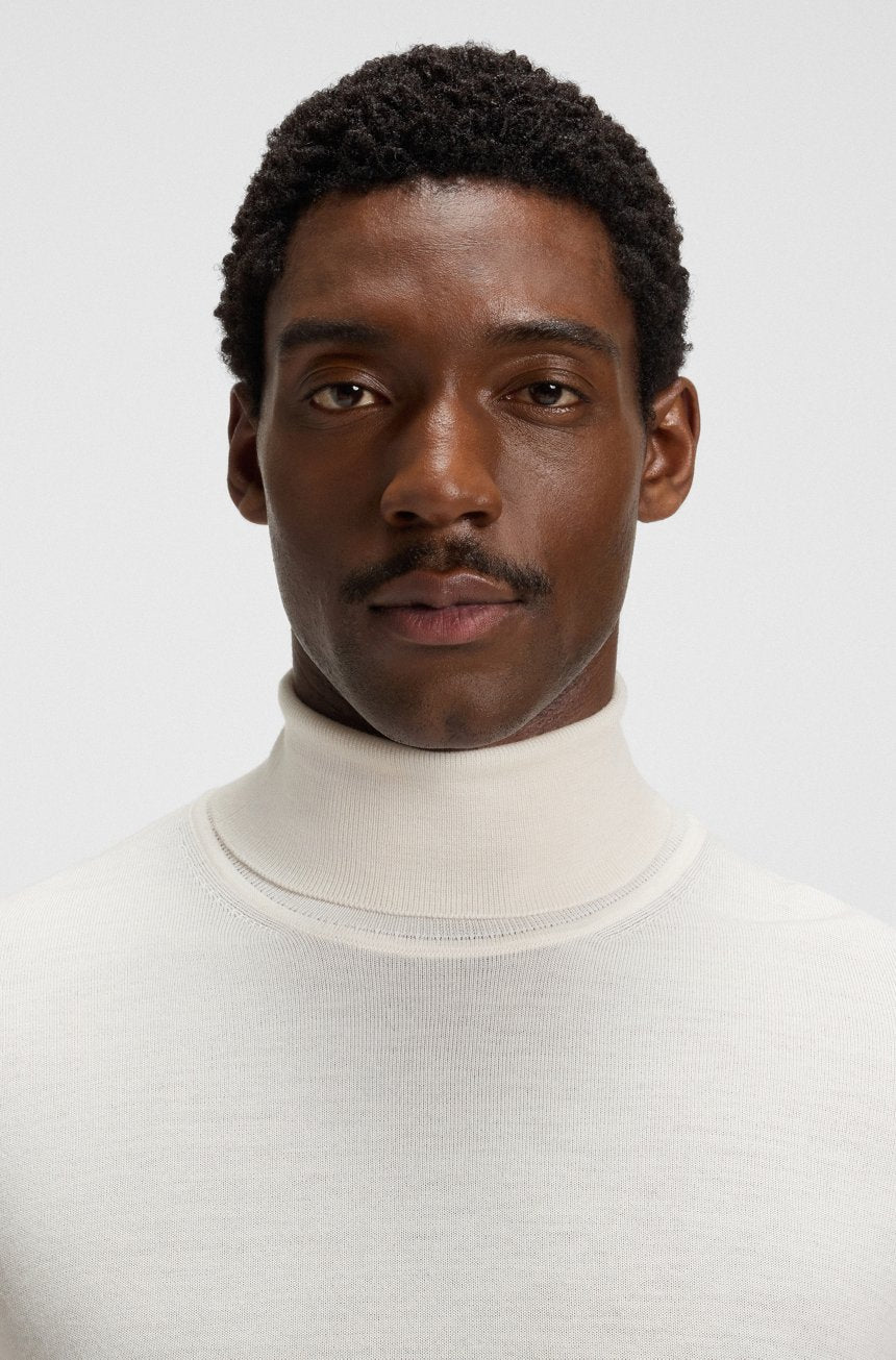 BOSS - MAGLIONE SLIM FIT A COLLO ALTO IN LANA MERINO EXTRA FINE 2496